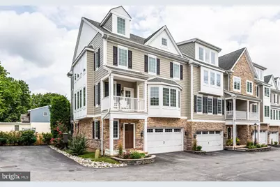 7 Grey Court, Berwyn, PA 19312 - Photo 1