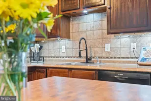 1102 Cherry Wood Ct, Phoenixville, PA 19460 - Photo 13