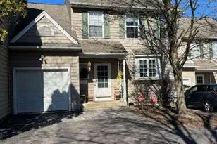 345 Oxer Ct, Devon, PA 19333 - Photo 1