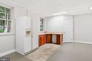 610 W Market St, West Chester, PA 19382 - Photo 55