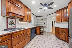 610 W Market St, West Chester, PA 19382 - Photo 15