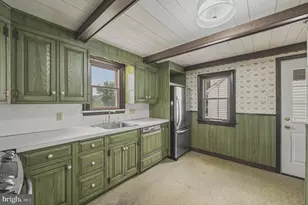1511 Stirling St, Coatesville, PA 19320 - Photo 5