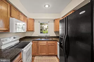 550 Lancaster Ct, Downingtown, PA 19335 - Photo 9