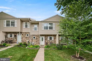 550 Lancaster Ct, Downingtown, PA 19335 - Photo 1