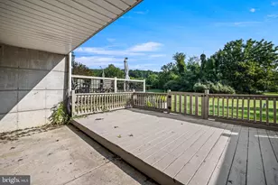 550 Lancaster Ct, Downingtown, PA 19335 - Photo 29