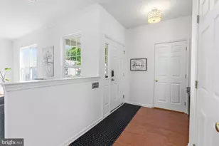 21 N Danbury Cir, Coatesville, PA 19320 - Photo 5