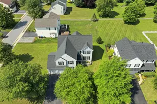 21 N Danbury Cir, Coatesville, PA 19320 - Photo 35