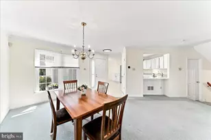 402 Sumner Way, West Chester, PA 19382 - Photo 5