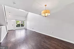 40 May Apple Dr, Downingtown, PA 19335 - Photo 5