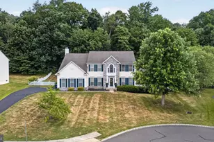 40 Robins Nest Ln, Pottstown, PA 19465 - Photo 3