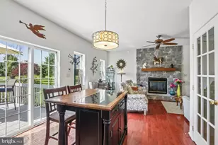 45 Flintlock Cir, West Grove, PA 19390 - Photo 5