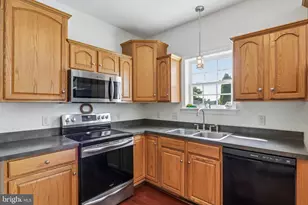 45 Flintlock Cir, West Grove, PA 19390 - Photo 19