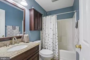 45 Flintlock Cir, West Grove, PA 19390 - Photo 29