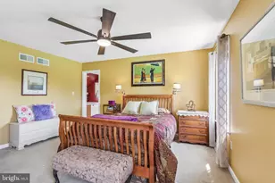 45 Flintlock Cir, West Grove, PA 19390 - Photo 33