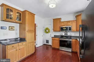 45 Flintlock Cir, West Grove, PA 19390 - Photo 17