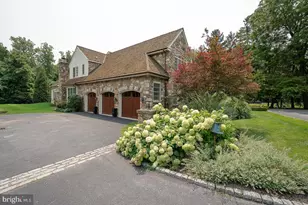2048 Buttonwood Rd, Berwyn, PA 19312 - Photo 69