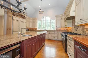 2048 Buttonwood Rd, Berwyn, PA 19312 - Photo 17