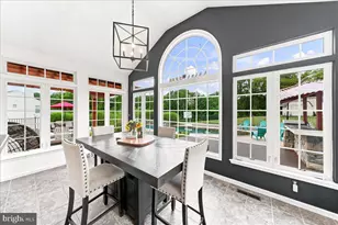 40 Caversham Dr, West Grove, PA 19390 - Photo 15