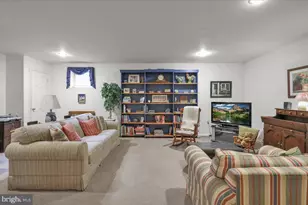 116 Steeplechase Dr, Elverson, PA 19520 - Photo 25
