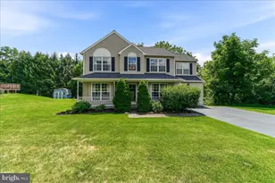118 Beacon St, Coatesville, PA 19320 - Photo 1