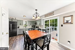 118 Beacon St, Coatesville, PA 19320 - Photo 7