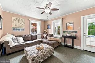 302 William St, Downingtown, PA 19335 - Photo 5