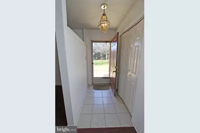 185 Valley Stream Circle, Chesterbrook, PA 19087 - Photo 3