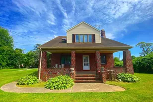 812 E Baltimore Pike, Kennett Square, PA 19348 - Photo 1