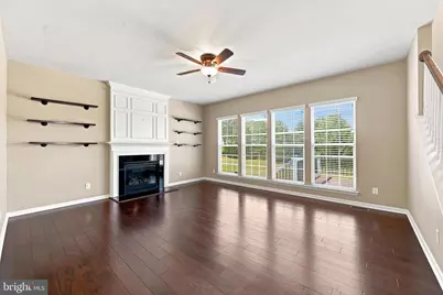 819 S Haines Circle, Downingtown, PA 19335 - Photo 3