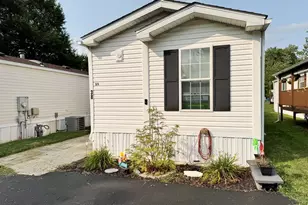 38 Rosewood Ln, Phoenixville, PA 19460 - Photo 1
