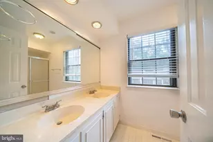 1404 Weatherstone Dr, Paoli, PA 19301 - Photo 17