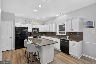 11 Sullivan Chase Drive, Avondale, PA 19311 - Photo 7