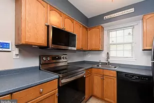 256 Carlyn Ct, Downingtown, PA 19335 - Photo 9