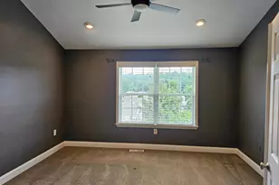 249 Thia Ct, Coatesville, PA 19320 - Photo 11