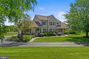 6 E Hunter Creek Ln, West Grove, PA 19390 - Photo 1