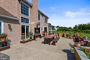 6 E Hunter Creek Ln, West Grove, PA 19390 - Photo 57