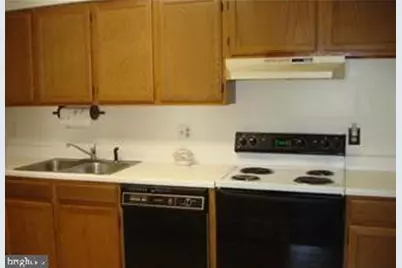 304 Walnut Court Way, Kennett Square, PA 19348 - Photo 3