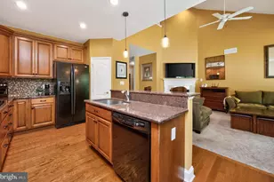 2232 Pembroke Ln, Chester Springs, PA 19425 - Photo 9