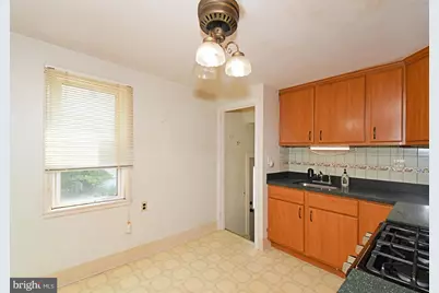 889 Old Lancaster Road, Berwyn, PA 19312 - Photo 13