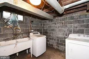 889 Old Lancaster Rd, Berwyn, PA 19312 - Photo 35