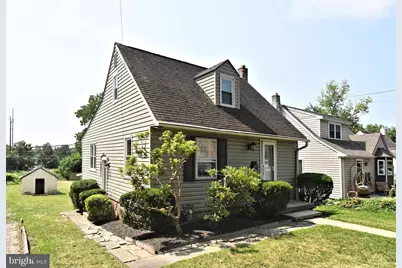 889 Old Lancaster Road, Berwyn, PA 19312 - Photo 3