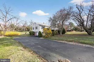 1567 Sugartown Rd, Paoli, PA 19301 - Photo 1