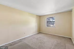 2419 Pond View Dr, West Chester, PA 19382 - Photo 15