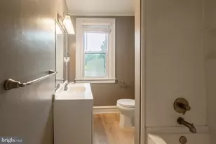 239/237 W Evergreen Ave, West Grove, PA 19390 - Photo 19