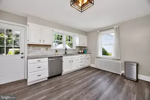 119 S Village Ave, Exton, PA 19341 - Photo 17