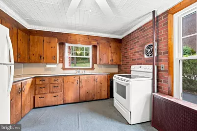 250 New Street, Spring City, PA 19475 - Photo 11