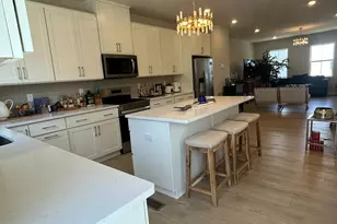 109 Mineral Ln, Phoenixville, PA 19460 - Photo 3