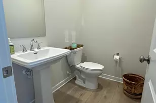 109 Mineral Ln, Phoenixville, PA 19460 - Photo 13