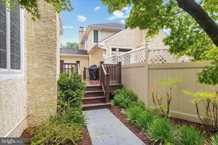 124 Piqua Cir, Berwyn, PA 19312 - Photo 11
