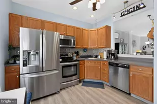 241 Roosevelt Ave, Downingtown, PA 19335 - Photo 11